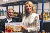Voedselbank Vld wint kerstkaartenbudget Waterweg Wonen